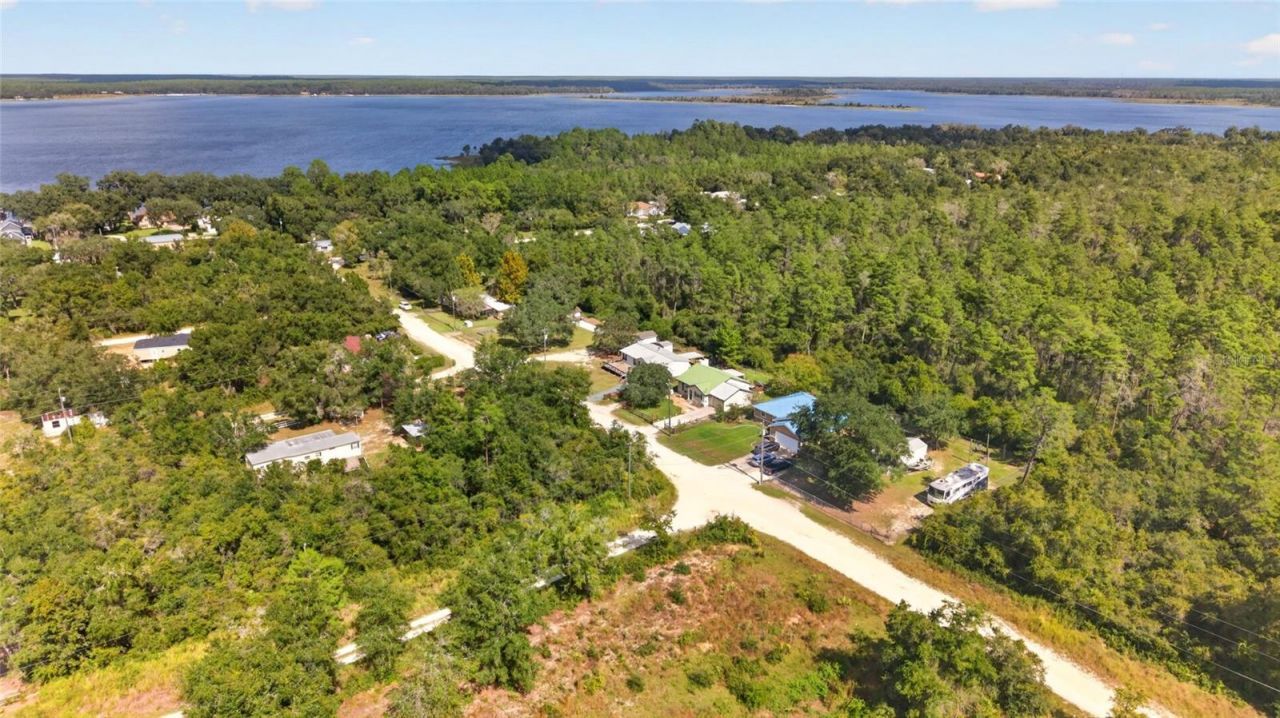 13445 NE 217th Court , Salt Springs, FL 32134 Photo