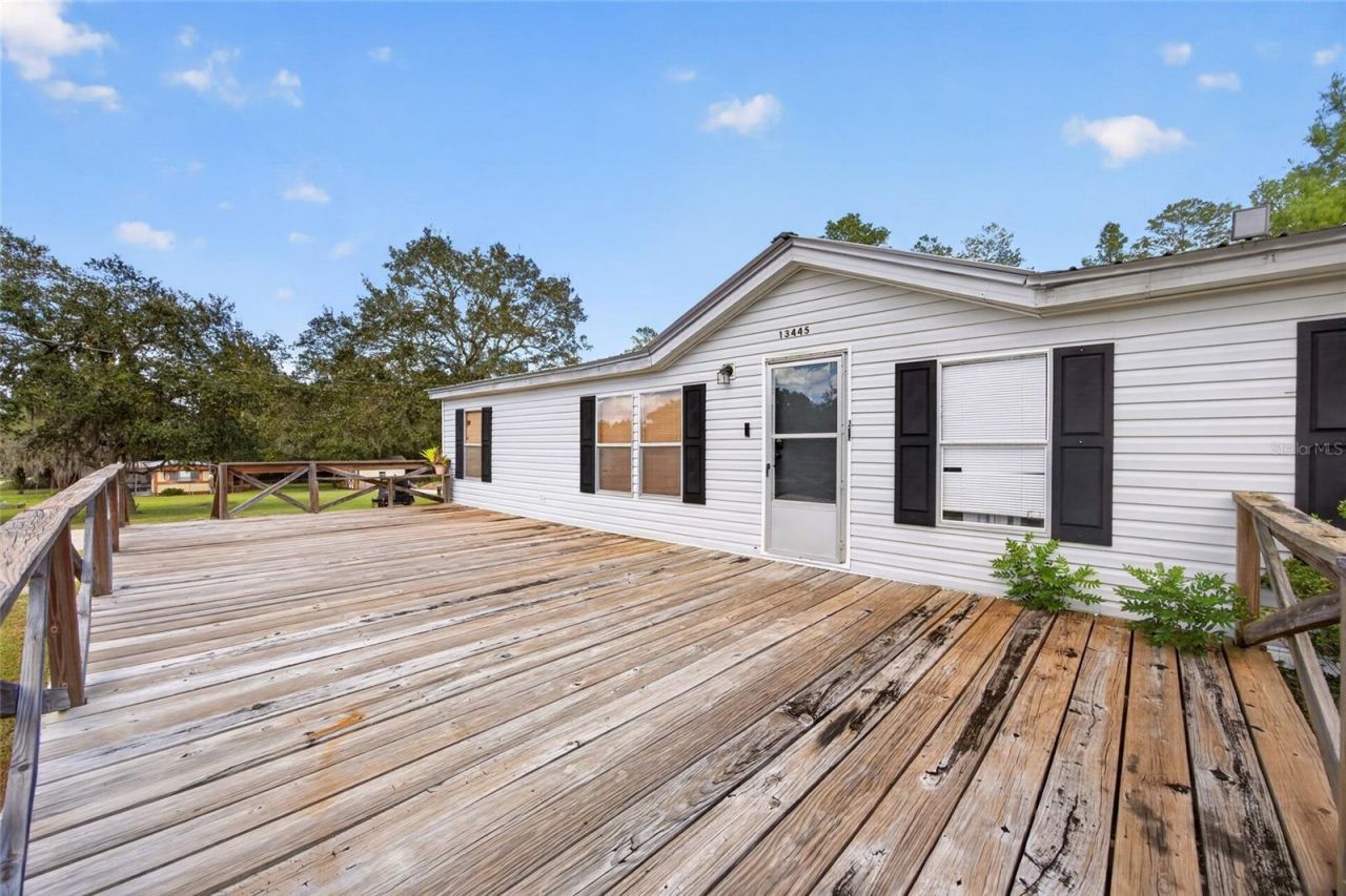 13445 NE 217th Court , Salt Springs, FL 32134 Photo