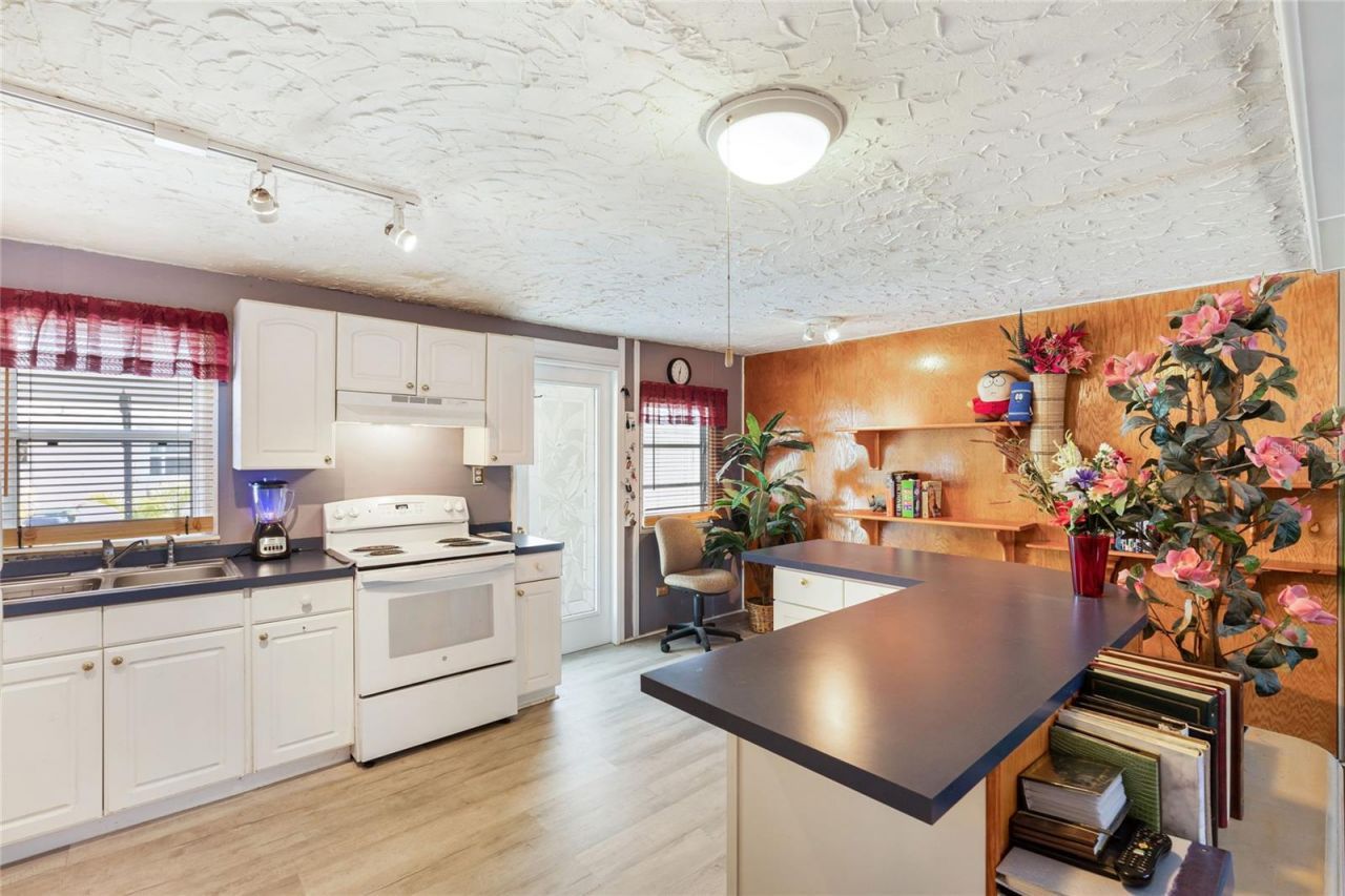 210 Roma Road , Venice, FL 34285 Photo