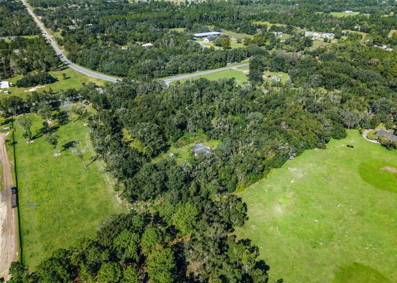21520 County Road 44a , Eustis, FL 32736 Photo