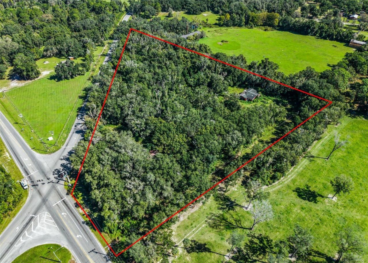 21520 County Road 44a , Eustis, FL 32736 Photo