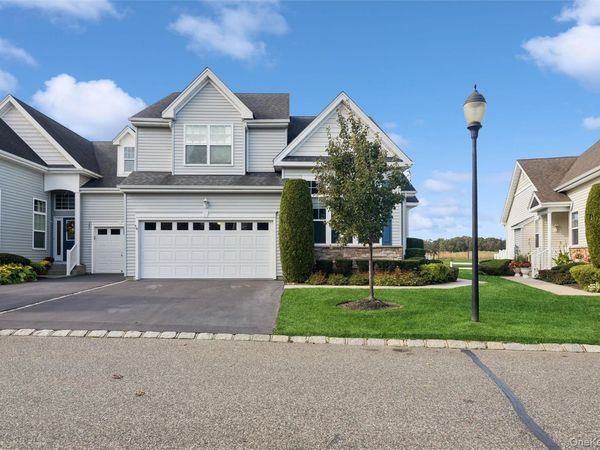 146 Augusta Drive , Medford, NY 11763