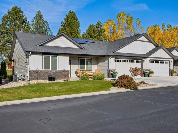1109 N Country Club Dr, Deer Park, WA 99006
