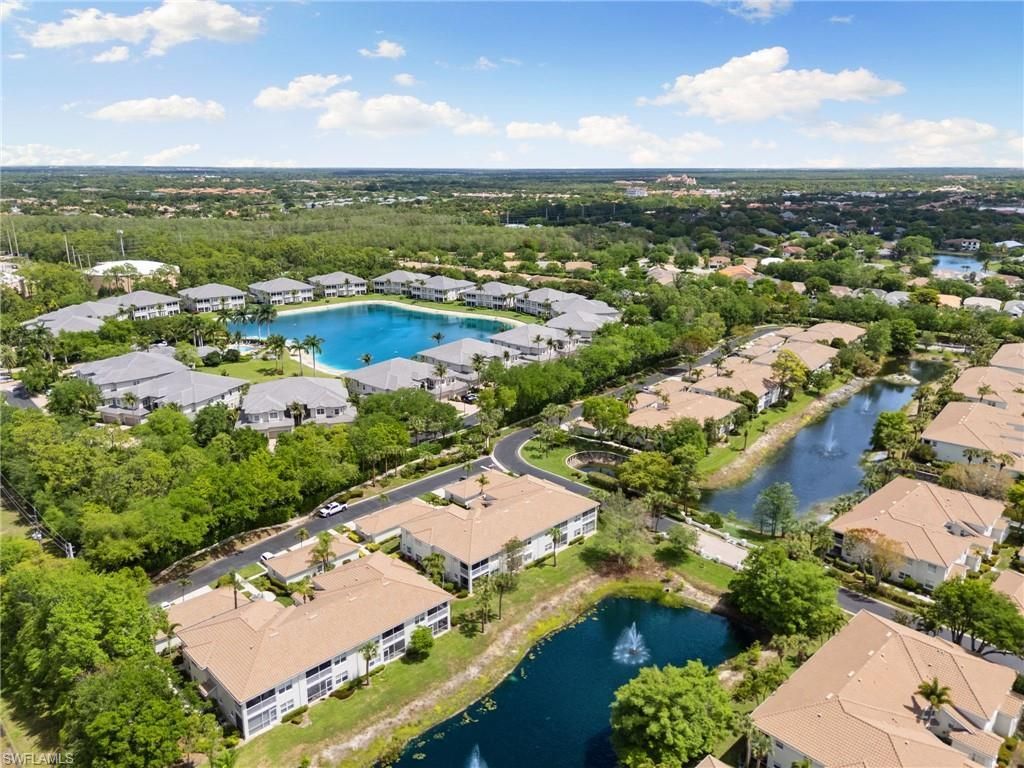 6927 Satinleaf Rd N, Unit 203, Naples, FL 34109 Photo
