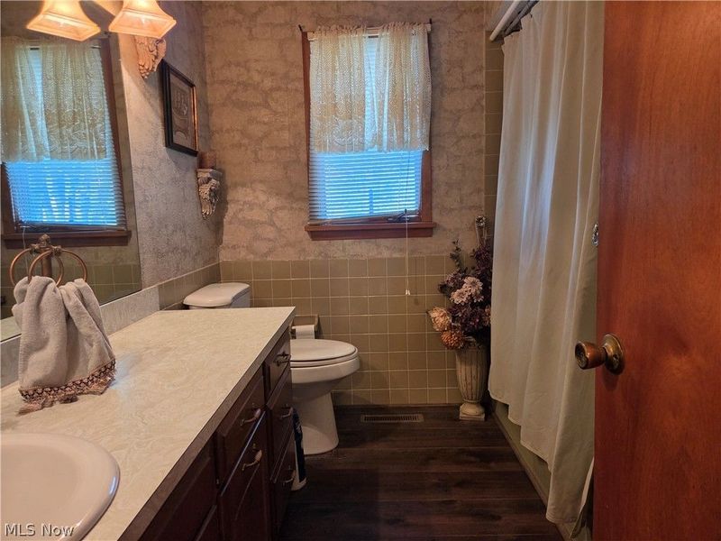 10560 Laurens Drive NE, Bolivar, OH 44612 Photo 13