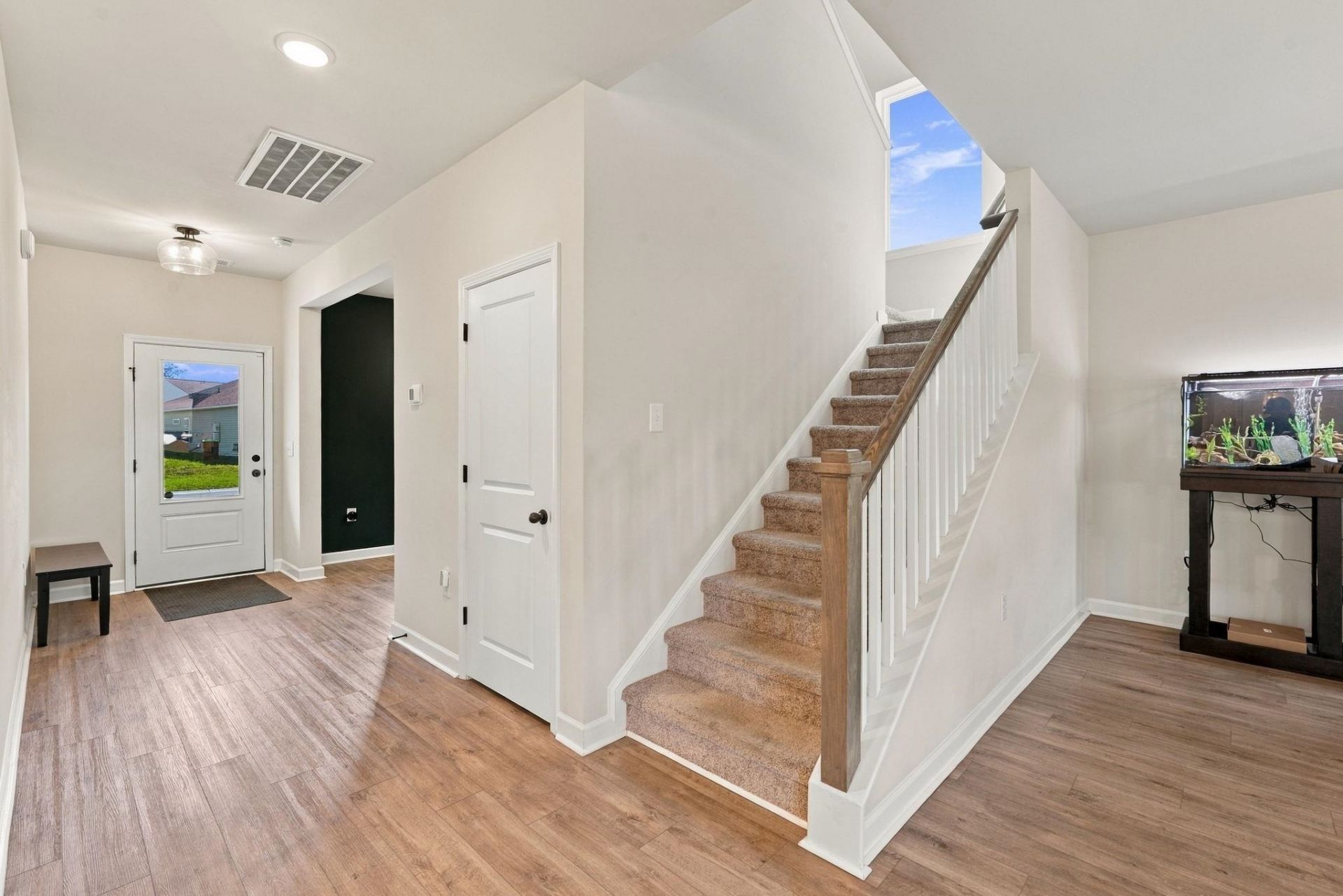 1884 Villena Dr.  Photo 24