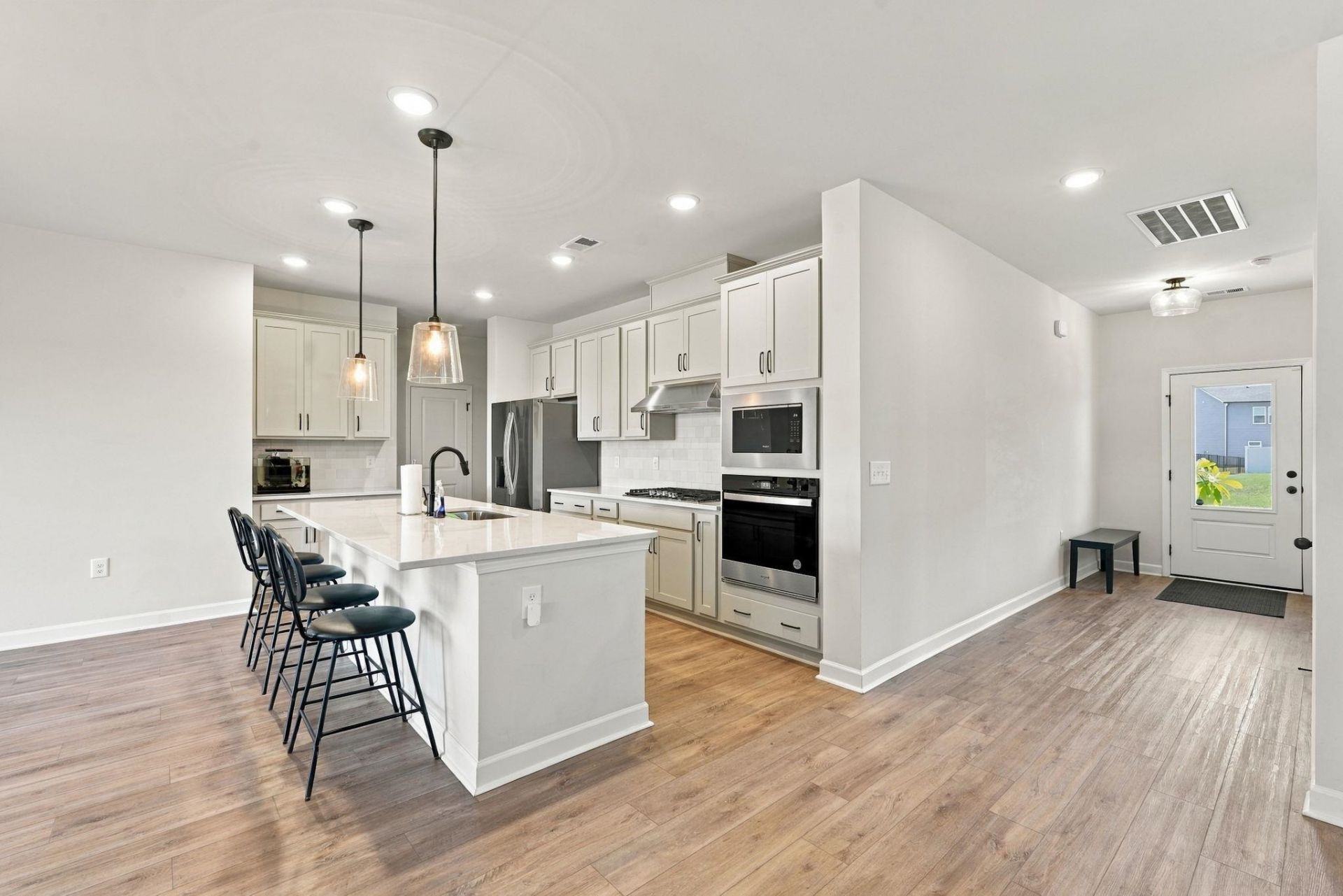 1884 Villena Dr.  Photo 25