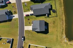 1884 Villena Dr.  photo 4