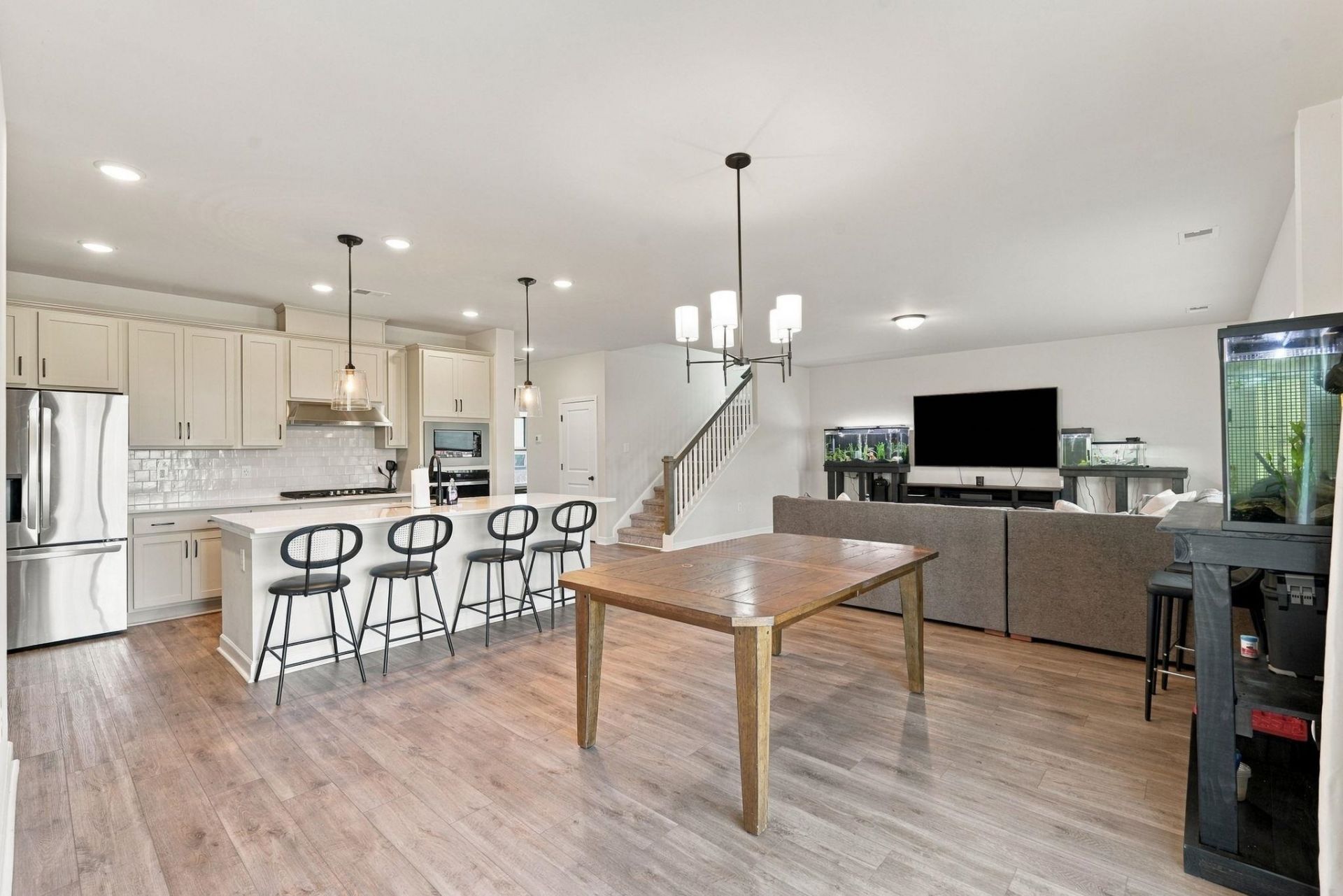 1884 Villena Dr.  Photo 39