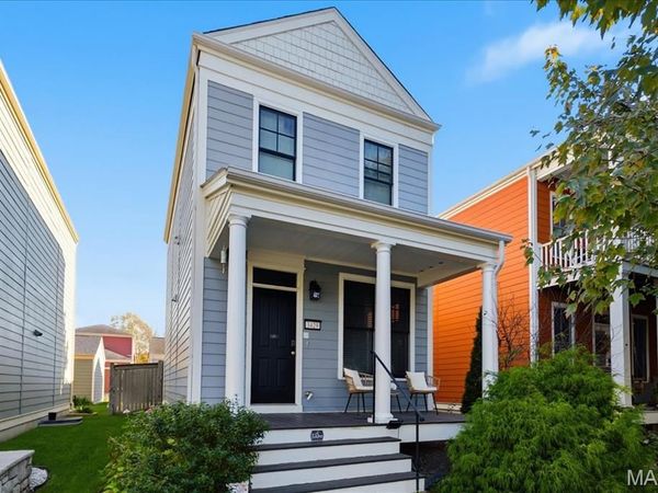 3429 Banner Street , St Charles, MO 63301
