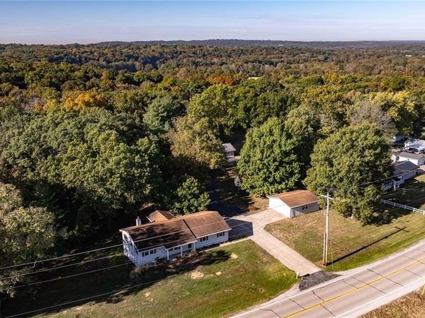 3619 W Delmar Avenue , Godfrey, IL 62035