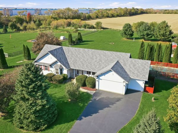 41W148 Charles Lane, Huntley, IL 60142