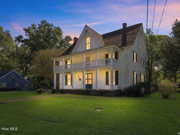 305 W Main Street, Creswell, NC 27928