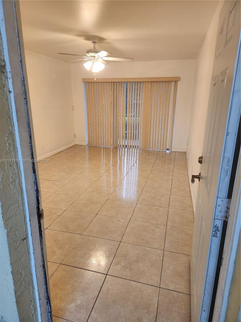 4086 N Pine Island Rd , Unit 510, Sunrise, FL 33351 Photo
