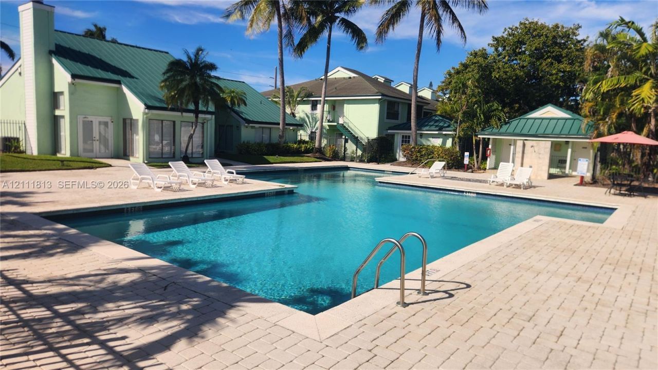 4086 N Pine Island Rd , Unit 510, Sunrise, FL 33351 Photo