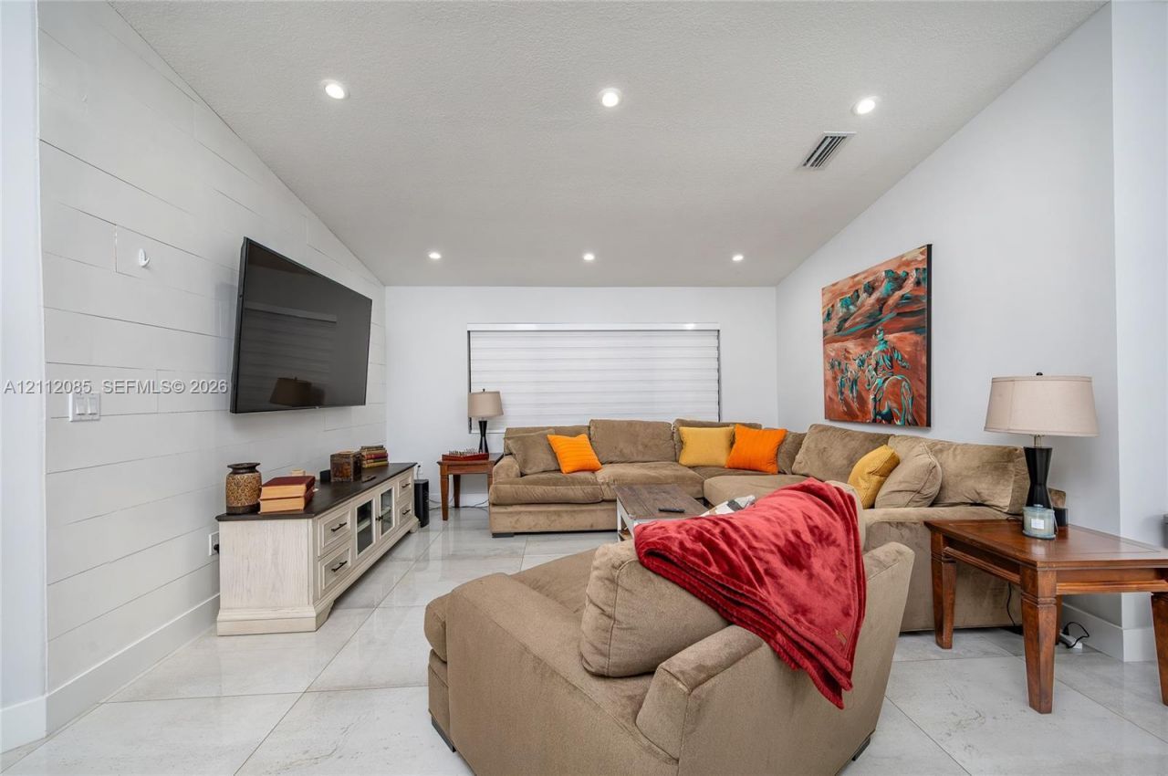14462 NW 87th Ct , Unit 14462, Miami Lakes, FL 33018 Photo