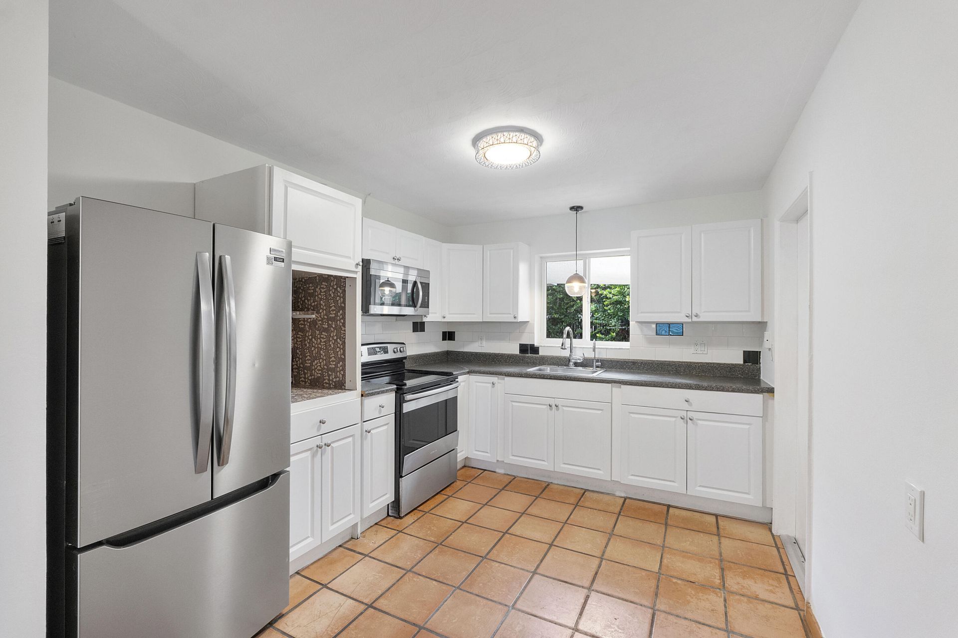 410 NE 36th Street, Boca Raton, FL 33431 Photo
