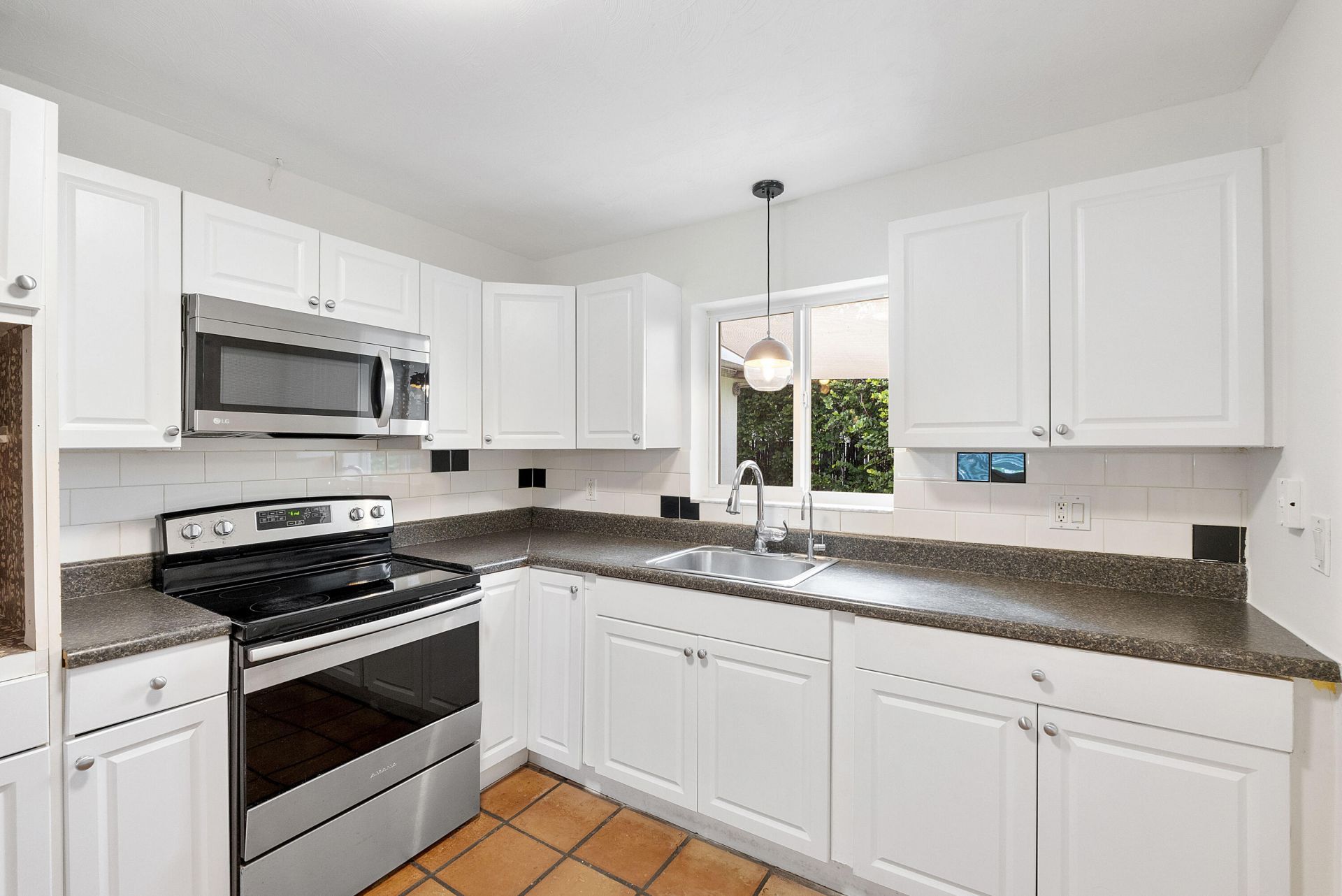 410 NE 36th Street, Boca Raton, FL 33431 Photo