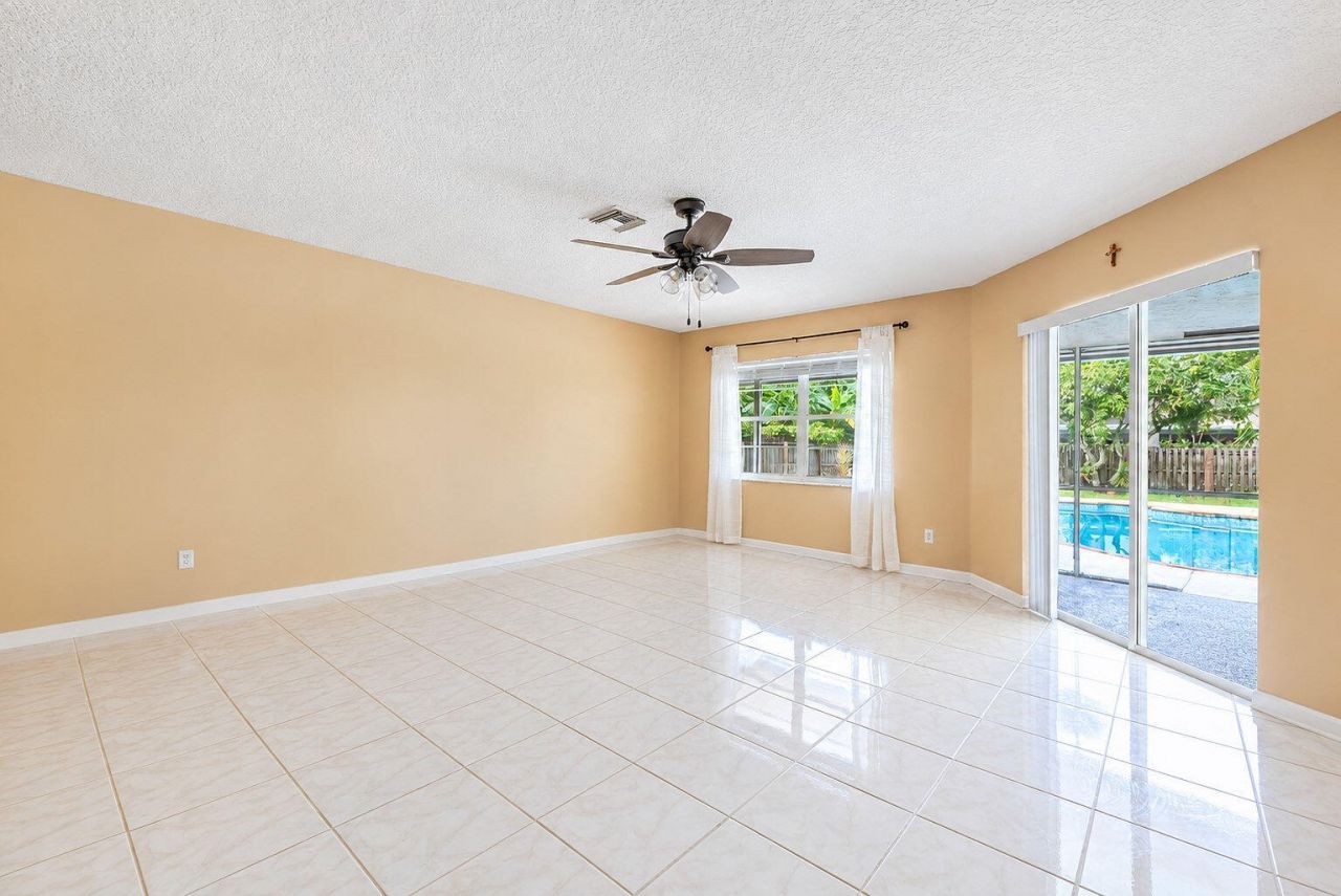1447 Spanish Oak Way, Wellington, FL 33414 Photo