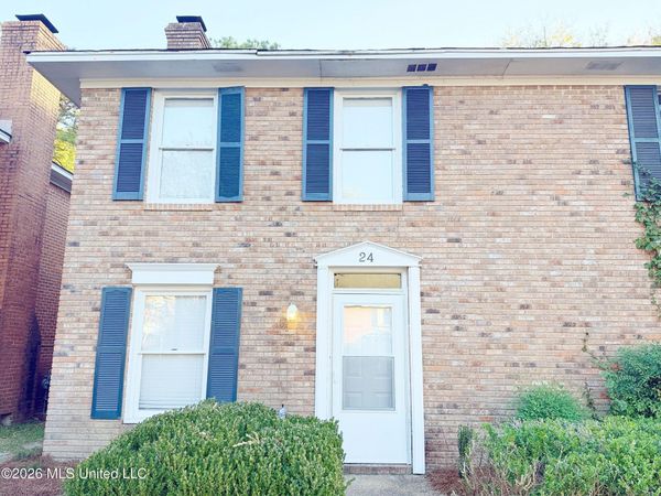 24 Greenwing Court, Jackson, MS 39211