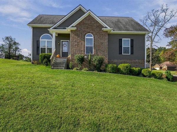 2599 Bowling Green Road , Scottsville, KY 42164