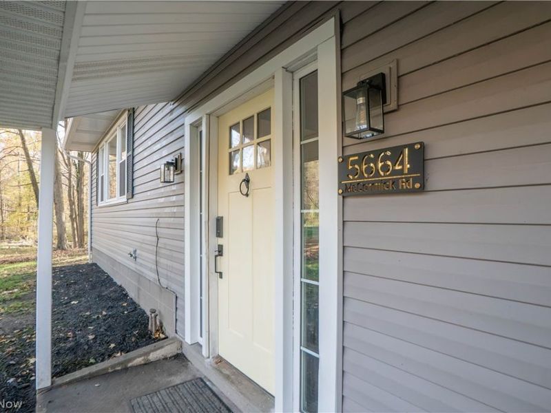 5664 Mccormick Road, Ravenna, OH 44266 Photo 2