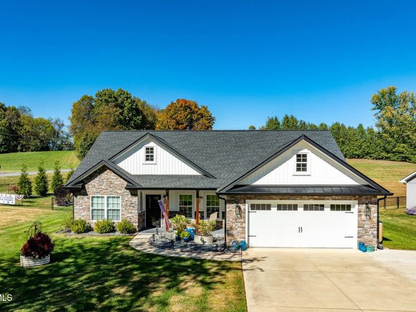 107 Stage Road, Jonesborough, TN 37659