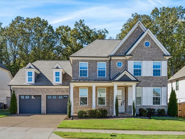 615 MOUNT LAUREL DR, Collierville, TN 38017