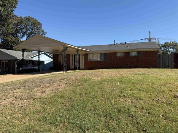 3686 SOUTHLAND ST, Memphis, TN 38109