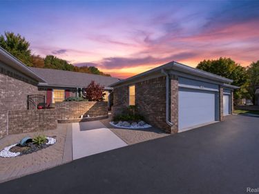 48698 French Creek Court, Shelby Township, Mi 48315