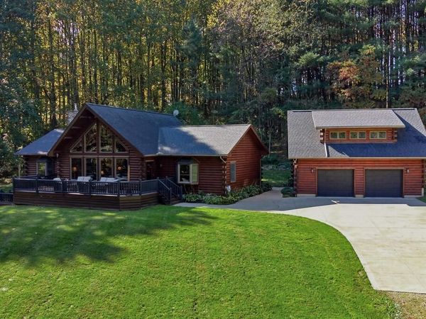 16092 State Route 39, Loudonville, OH 44842