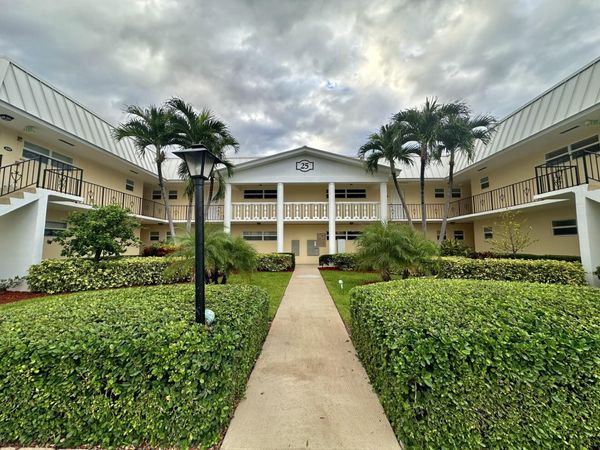 25 COLONIAL CLUB Drive, Unit 103, Boynton Beach, FL 33435