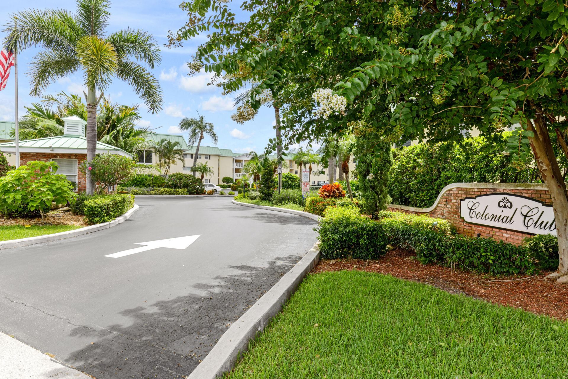 25 Colonial Club Drive, Unit 103, Boynton Beach, FL 33435 Photo