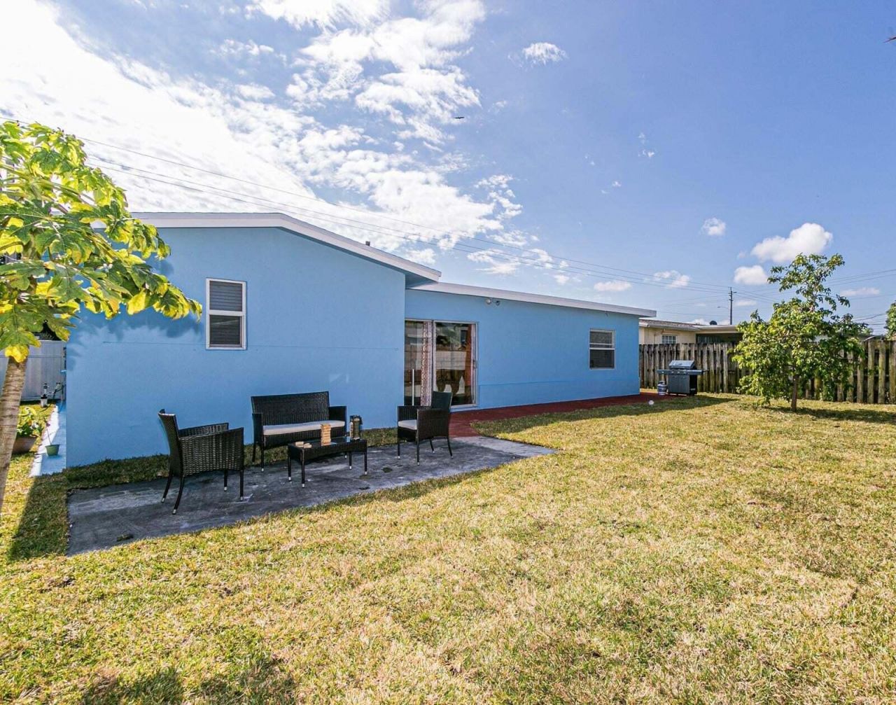 8451 NW 25th Court, Sunrise, FL 33322 Photo