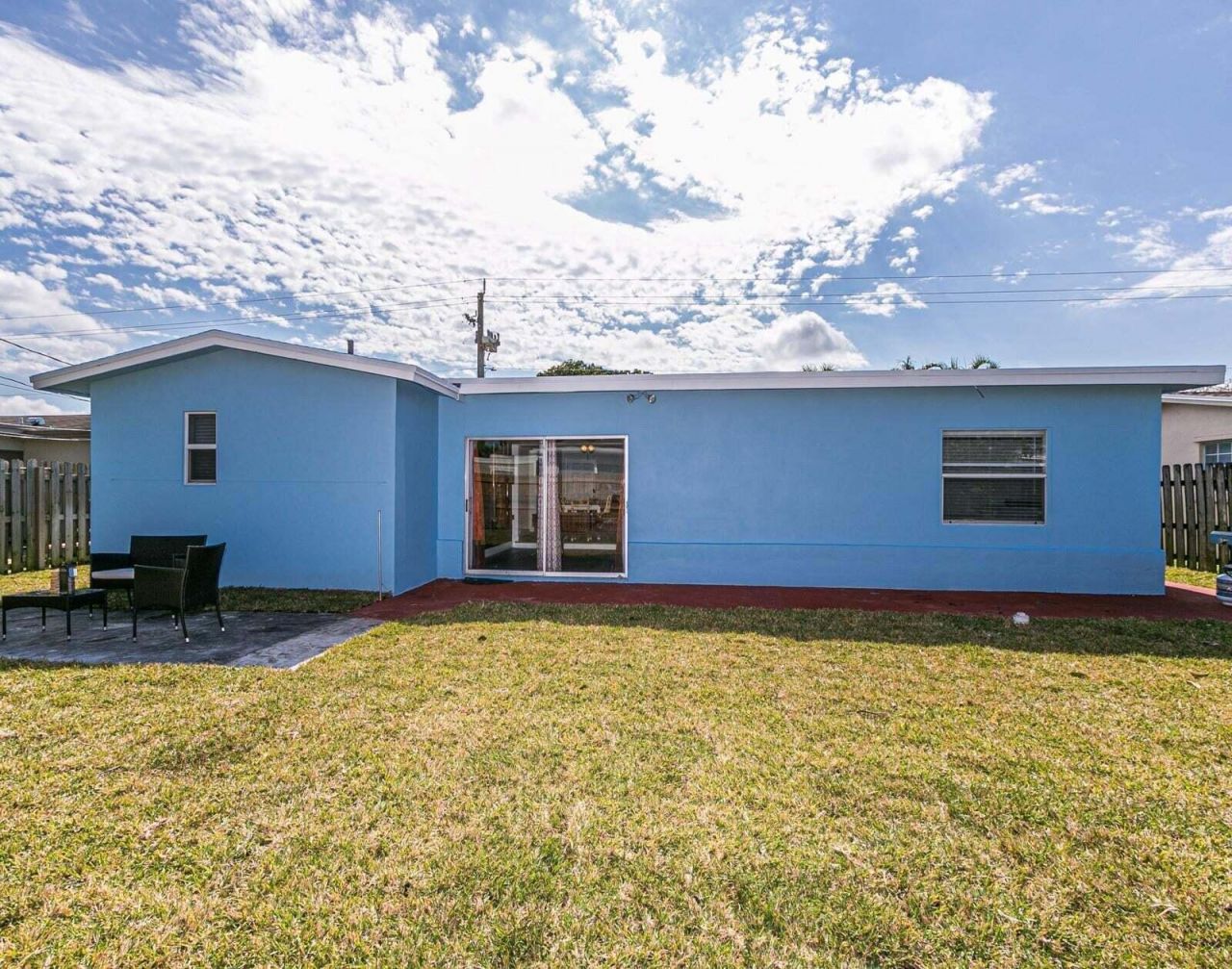 8451 NW 25th Court, Sunrise, FL 33322 Photo