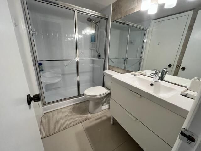 304 Pine Circle, Unit C-2, Greenacres, FL 33463 Photo