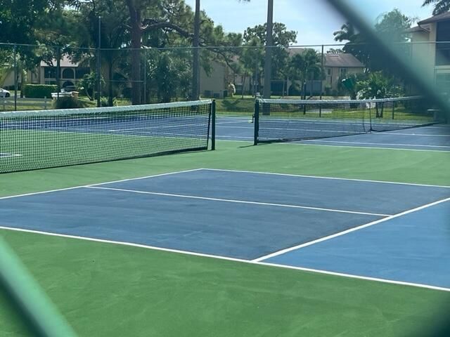 304 Pine Circle, Unit C-2, Greenacres, FL 33463 Photo