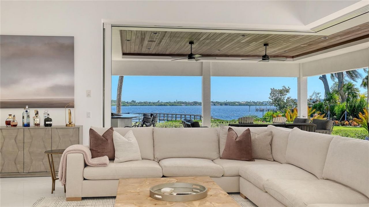 8569 Midnight Pass Road, Sarasota, FL 34242 Photo