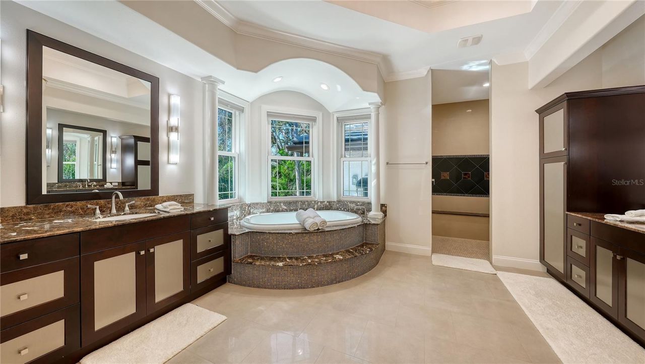 8569 Midnight Pass Road, Sarasota, FL 34242 Photo