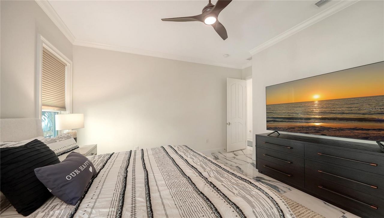 8569 Midnight Pass Road, Sarasota, FL 34242 Photo