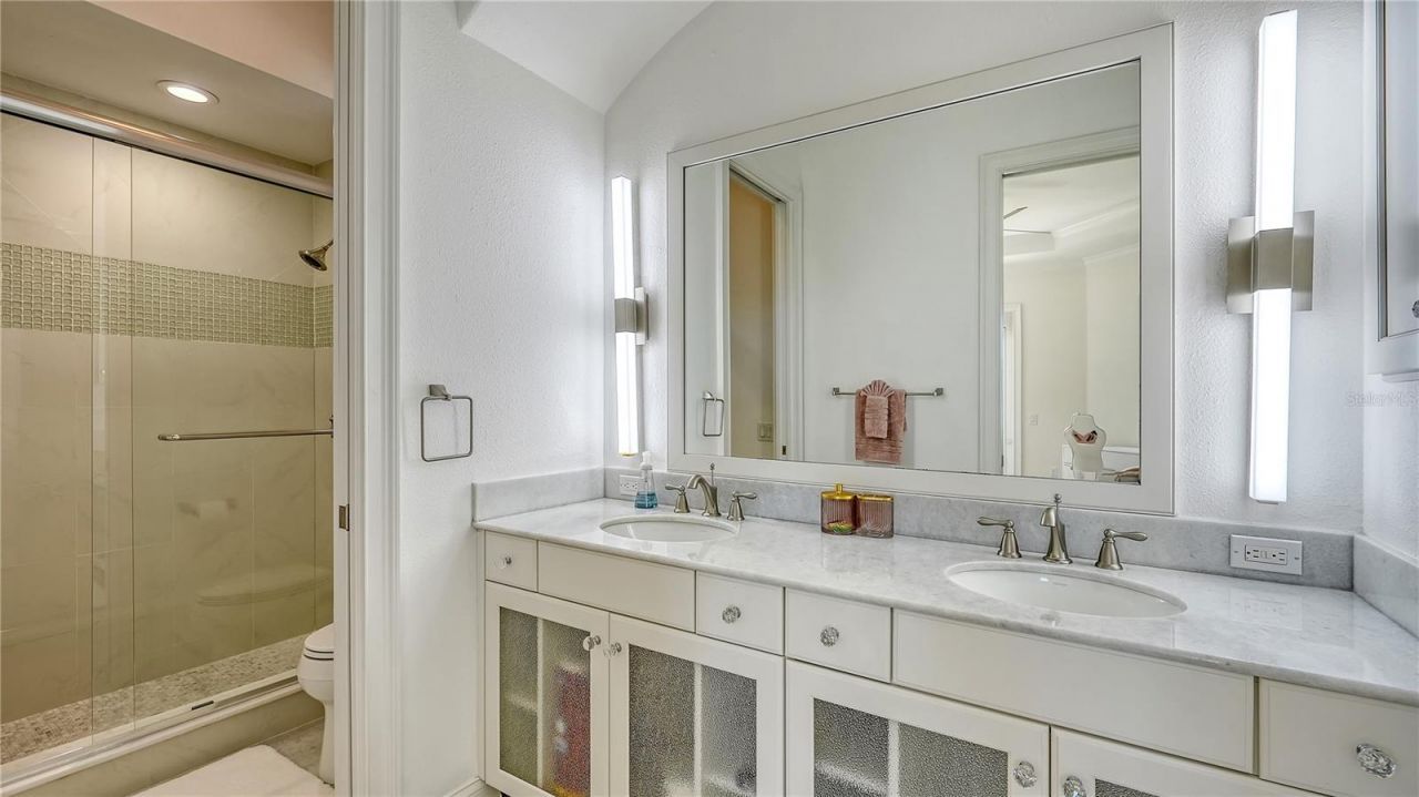 8569 Midnight Pass Road, Sarasota, FL 34242 Photo
