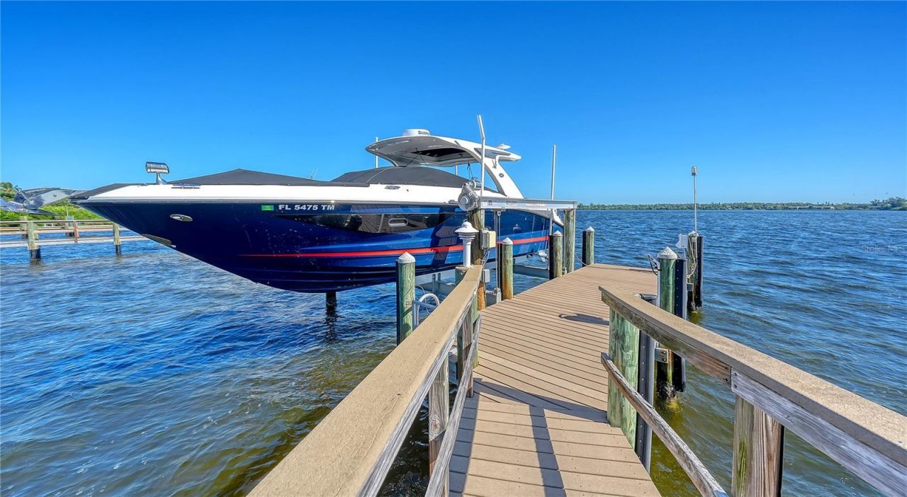 8569 Midnight Pass Road, Sarasota, FL 34242 Photo