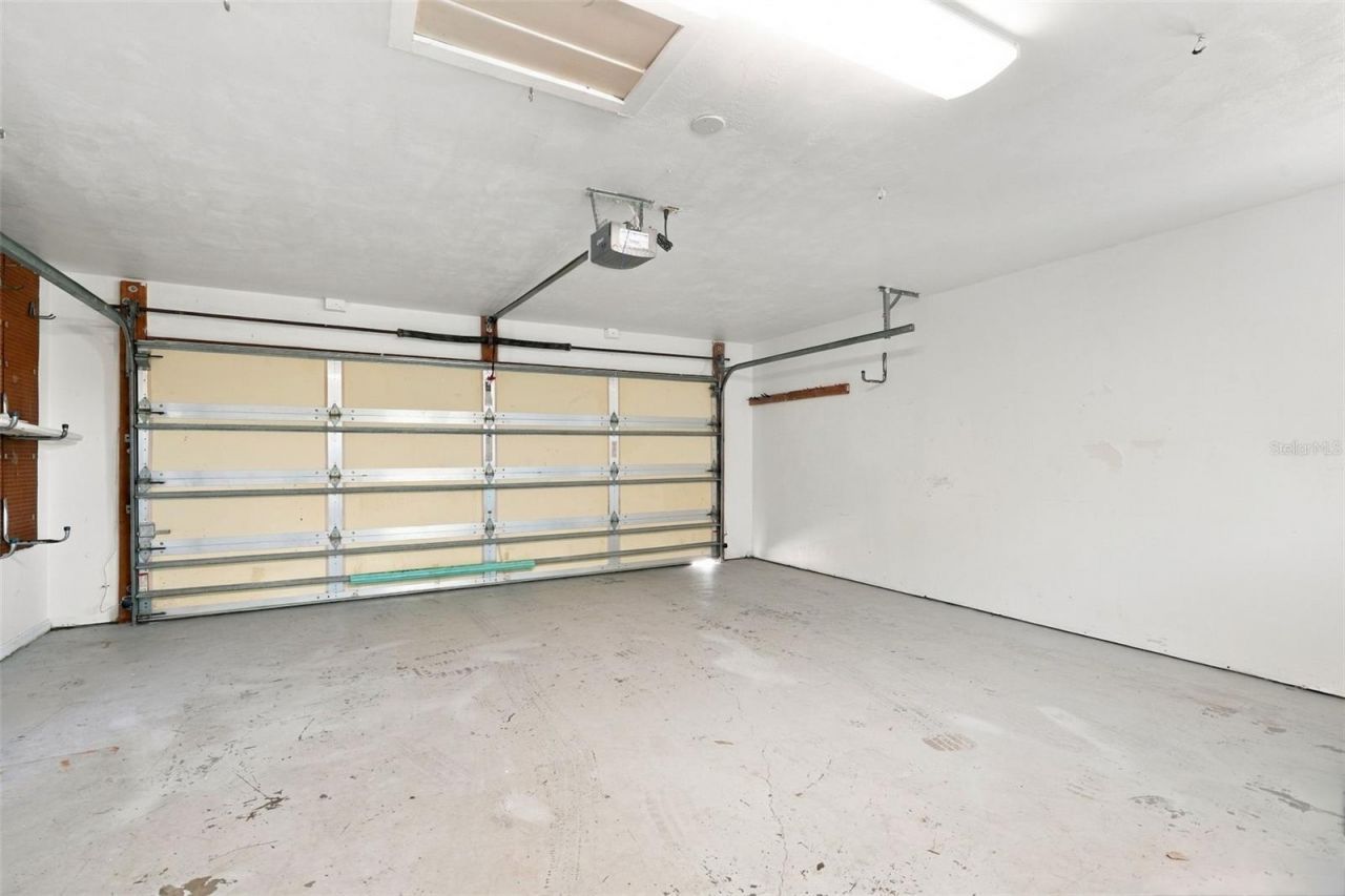 110 Surf Street, New Smyrna Beach, FL 32169 Photo
