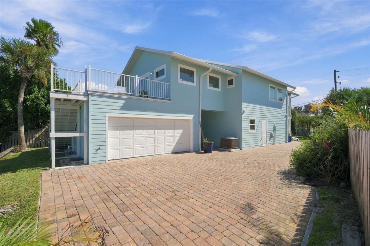 110 Surf Street, New Smyrna Beach, FL 32169 Photo
