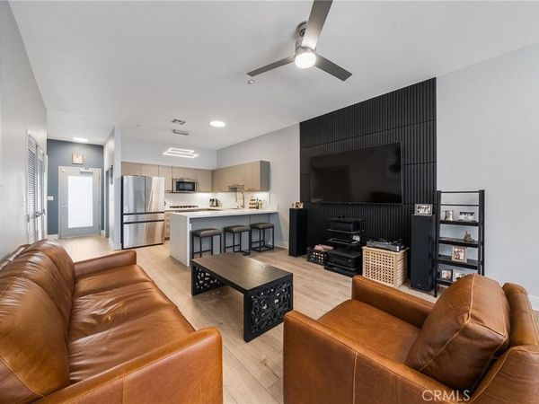 435 W Center Street Promenade, Unit 221, Anaheim, CA 92805