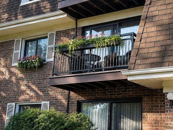 4134 COVE Lane , Unit 2B, Glenview, IL 60025