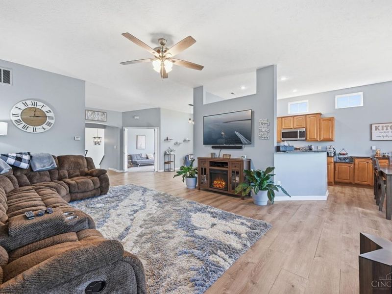 153 Timepiece Lane, Unit 7-301, Harrison, OH 45030 Photo 4