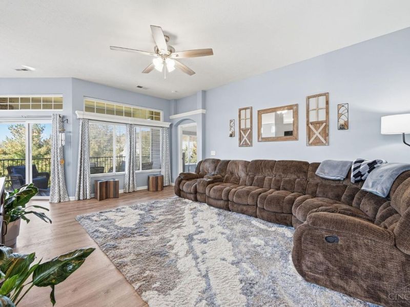 153 Timepiece Lane, Unit 7-301, Harrison, OH 45030 Photo 5