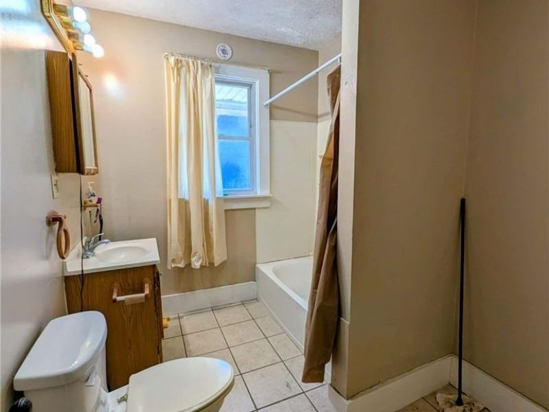356 Harker Street , Mansfield, OH 44903 Photo 12