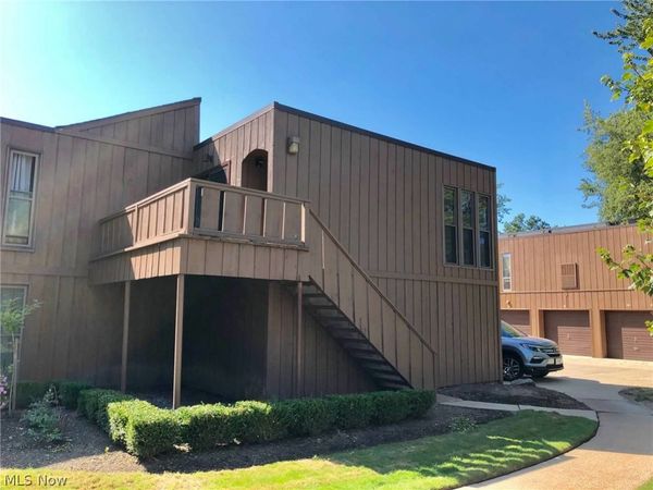 33803 Electric Boulevard , Unit H22, Avon Lake, OH 44012